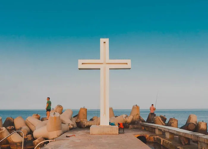 Blue Lagoon * Άγιος Κωνσταντίνος και Ελένη